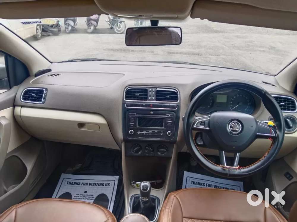 Skoda Rapid 1.6 Mpi Ambition, 2014, Petrol