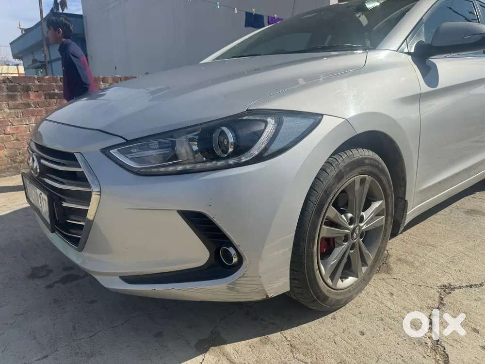 Hyundai New Elantra 2017 Diesel Manual