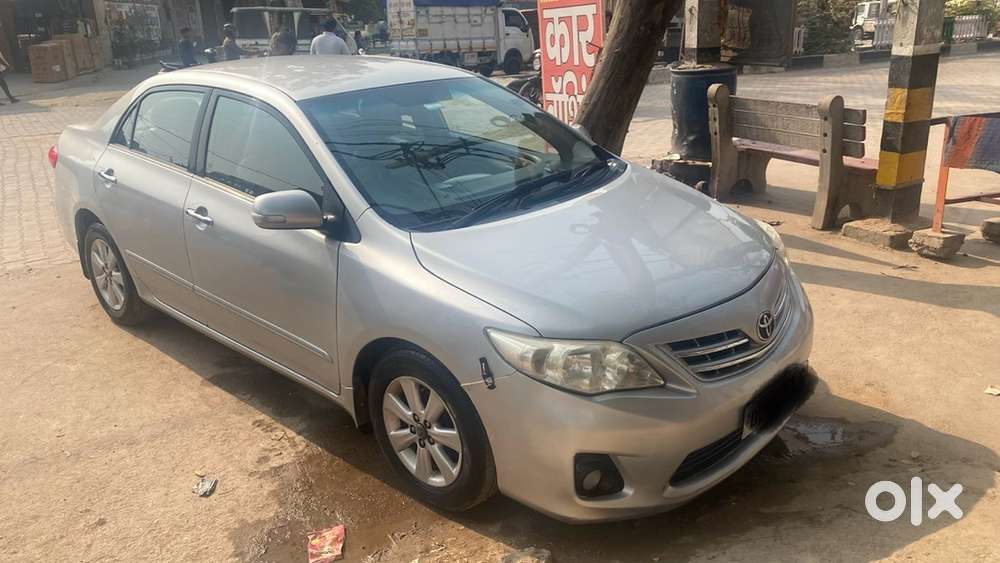 Toyota Corolla 2012 Petrol Well Maintained
