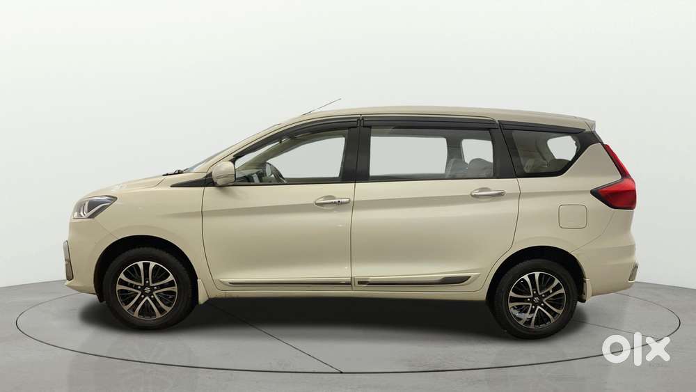 Maruti Suzuki Ertiga Zxi Plus Shvs, 2022, Petrol