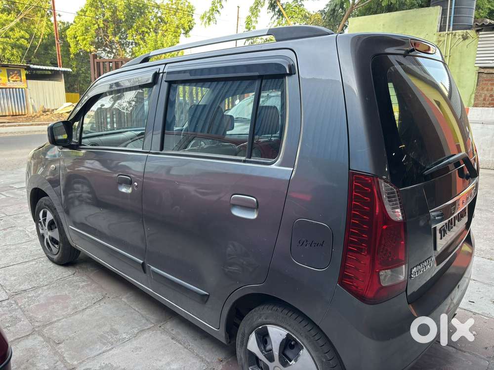 Maruti Suzuki Wagon R Amt Vxi, 2017, Petrol