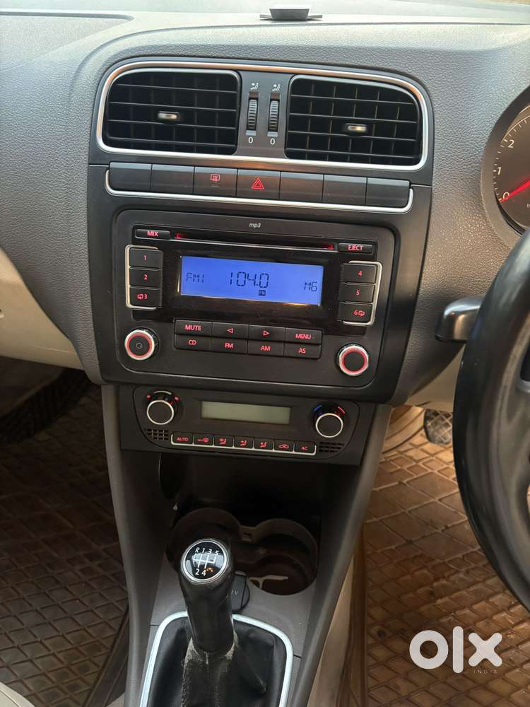 Volkswagen Vento 2010-2013 Ipl Ii Petrol Highline, 2011, Petrol