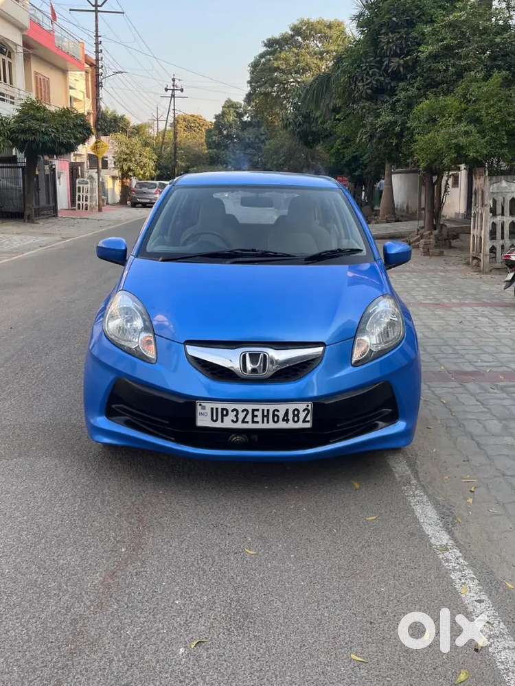 Honda Brio Mt 2012