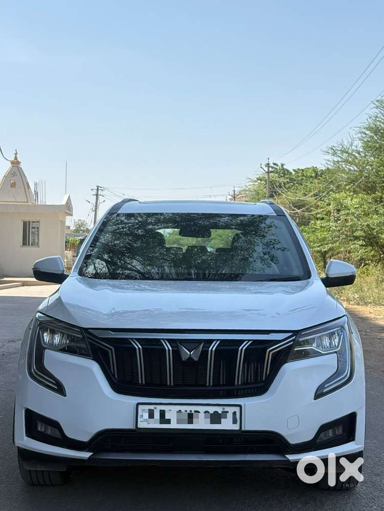 Mahindra Xuv700 2.2 Ax 7 Diesel At Str, 2023, Diesel