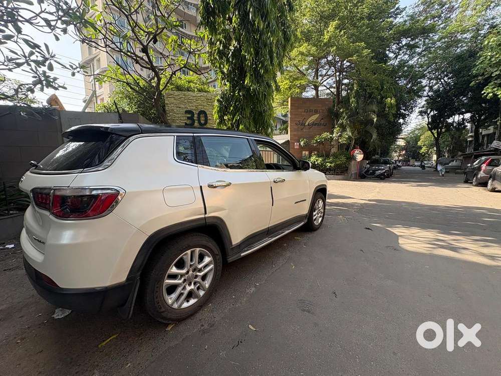 Jeep Compass 2018 Petrol 75000 Km Driven
