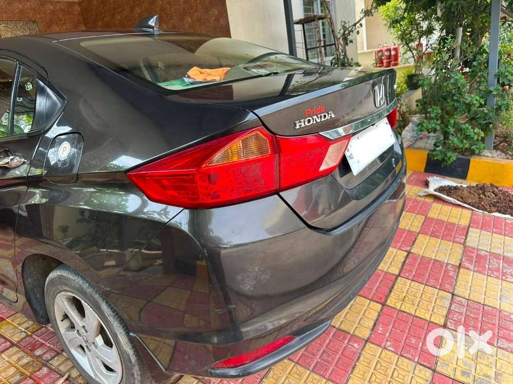 Honda City - 2015 (petrol) - Well Maintained