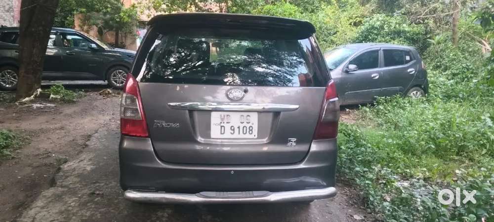 Toyota Innova 2.5 Gx 2010