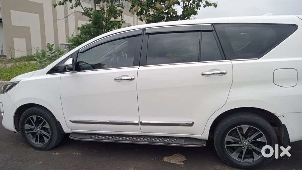 Toyota Innova Crysta Diesel Manual 2025