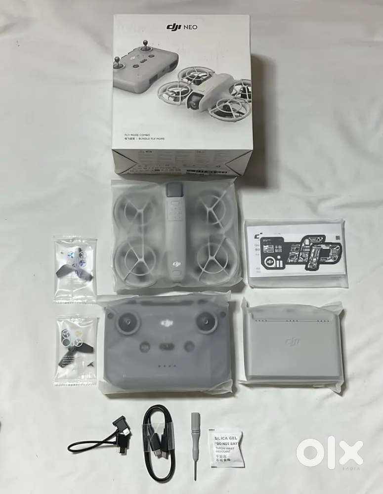 DJI Neo Fly More Combo 4K Drone Kit w/RC-N3 Remote 3 Batteries Open Bo