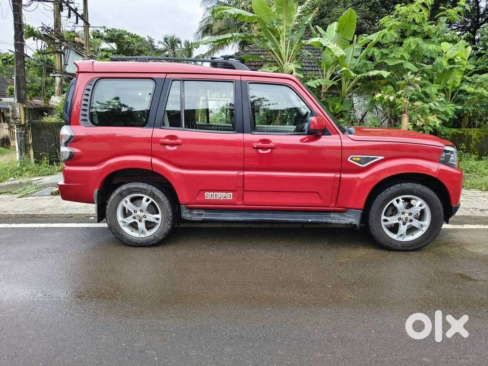 Mahindra Scorpio S10 7 Seater, 2015, Diesel