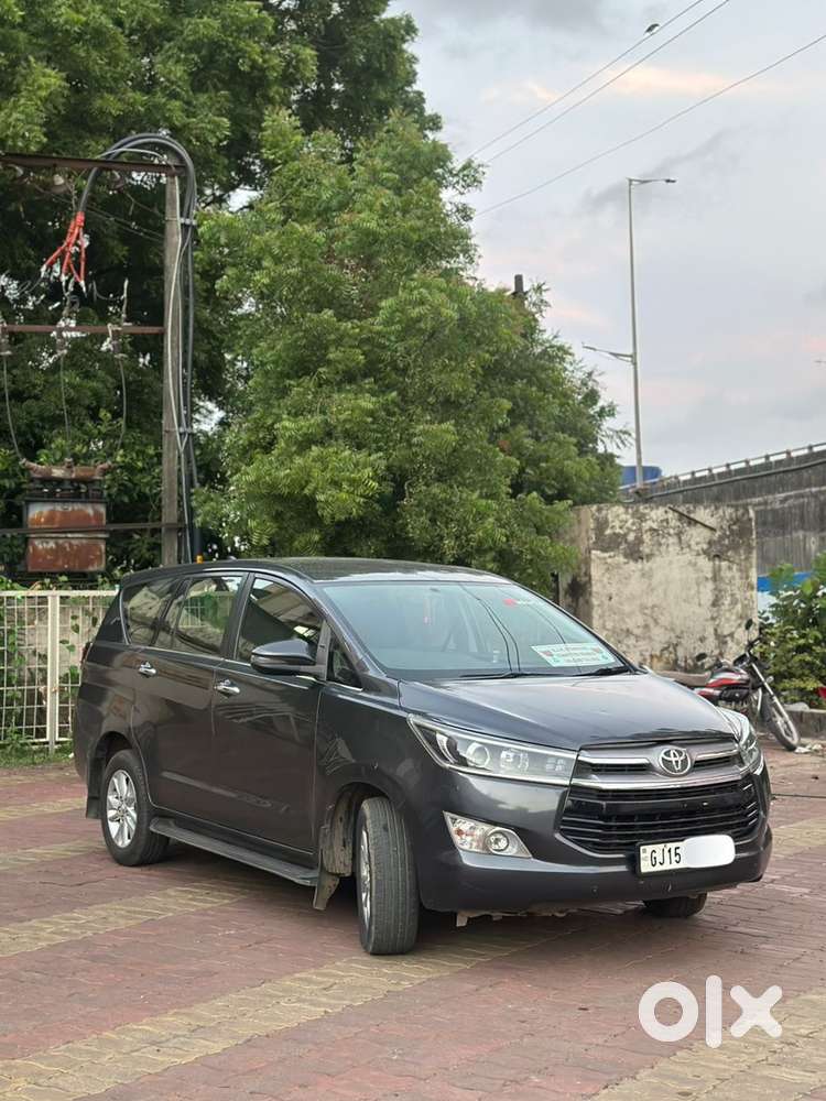 Toyota Innova Crysta 2020 Diesel Well Maintained
