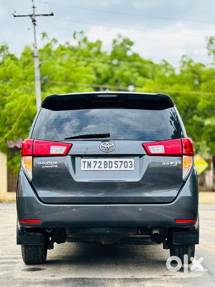 Toyota Innova Crysta 2.8z Automatic, 2016, Diesel