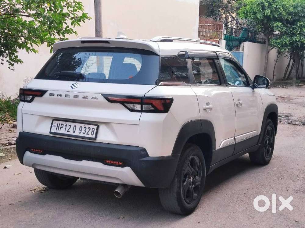 Maruti Suzuki Brezza 1.5 Zxi Smart Hybrid, 2024, Petrol