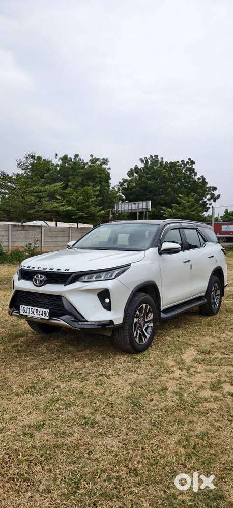 Toyota Fortuner Legender 4x2 At 2.8, 2025, Diesel