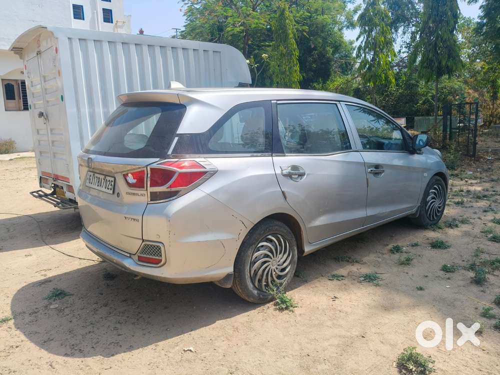 Hyundai Small Car Petrol 2015