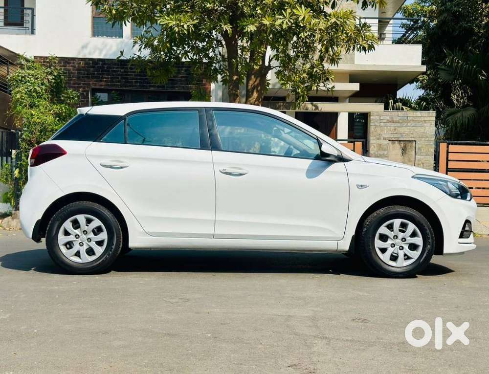 Hyundai I20 Magna Plus, 2019, Cng & Hybrids