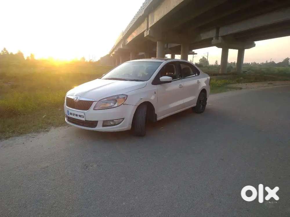 Skoda Rapid Active 2013