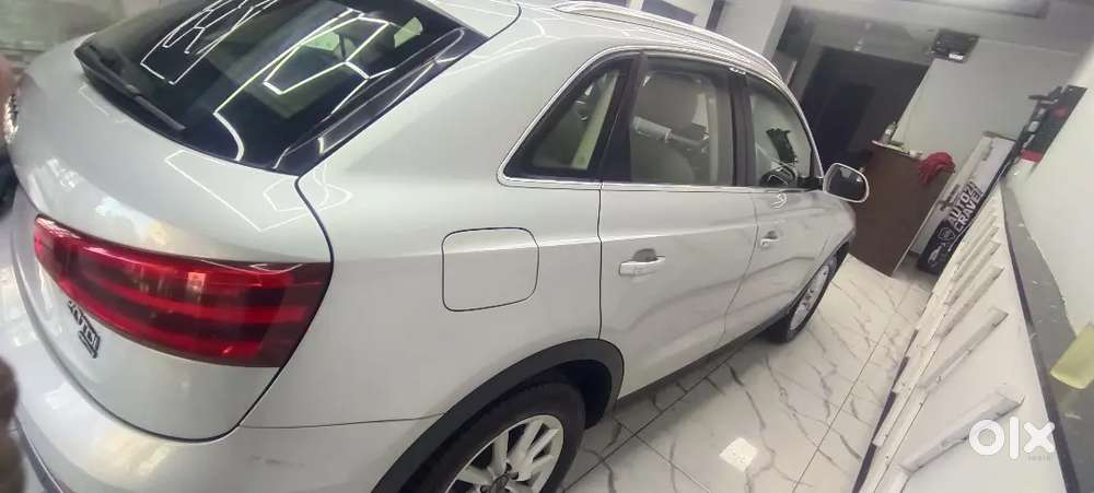 Audi Q3 2013 Diesel 136000 Km Driven Single Owner Life Tax Full Insura