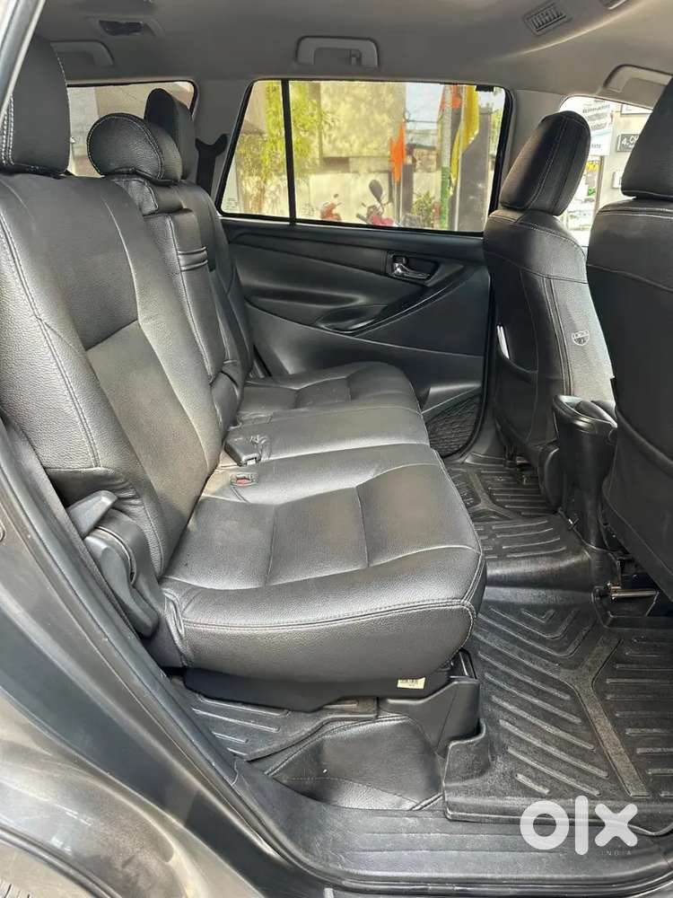Toyota Innova Crysta 2021 Diesel Well Maintained