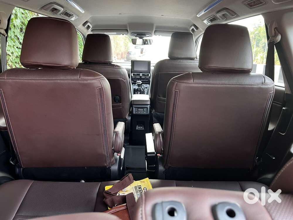 Toyota Innova Hycross 2.0 Vx Hybrid 7 Str, 2025, Petrol