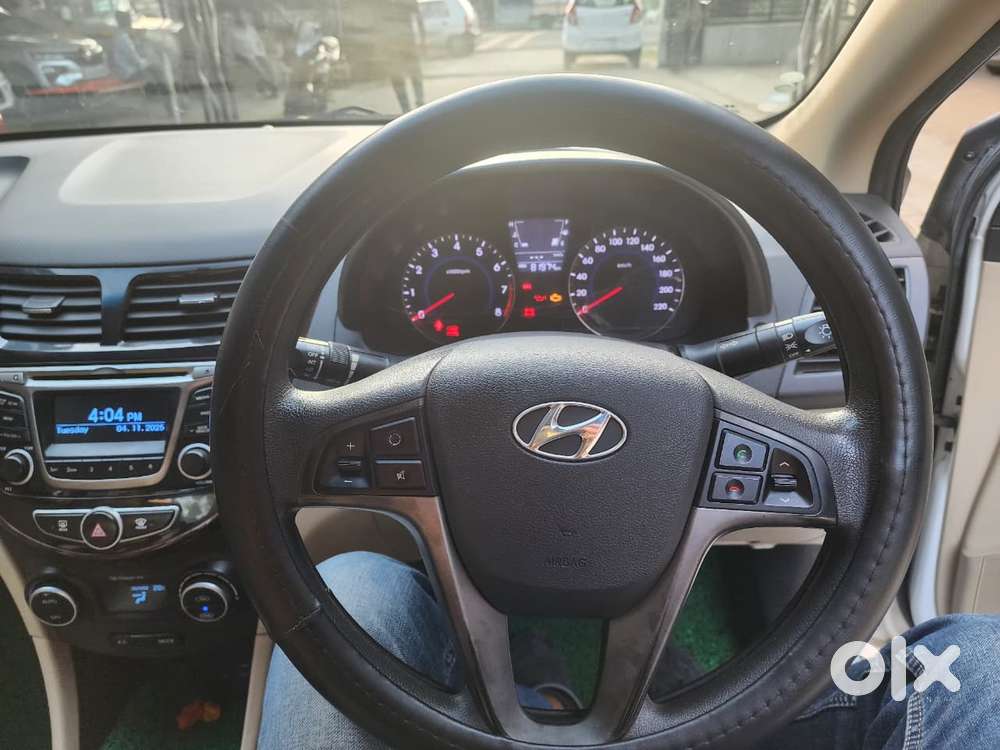 Hyundai Verna 1.6 S (o) Vtvt, 2017, Petrol
