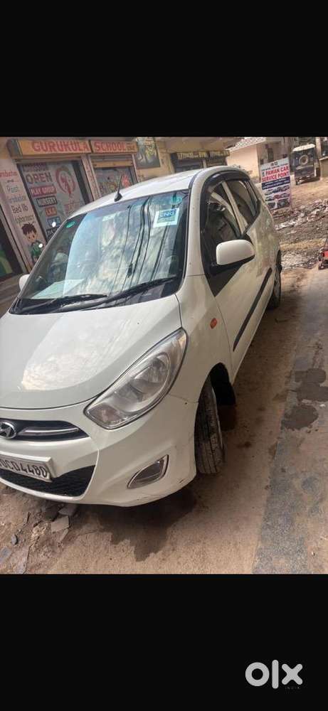 Hyundai I10 2012 Petrol Good Condition With Cng