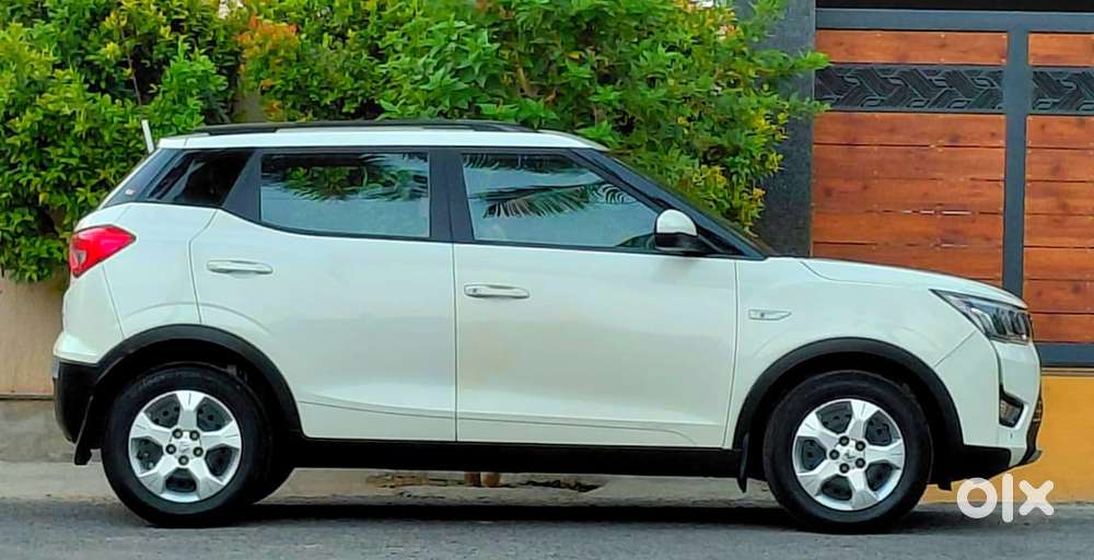 Mahindra Xuv300 W6, 2023, Petrol