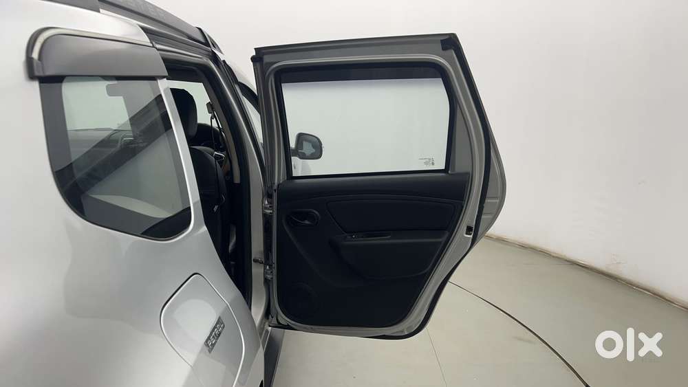 Renault Duster 2020-2022 1.5 Rxs Petrol, 2021, Petrol