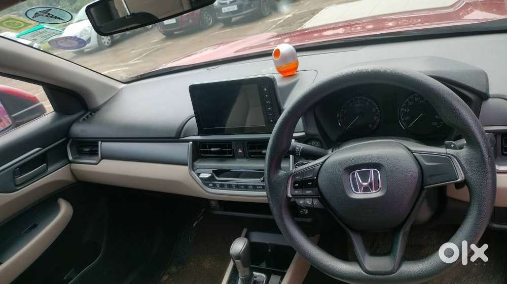 Honda Elevate, 2023, Petrol