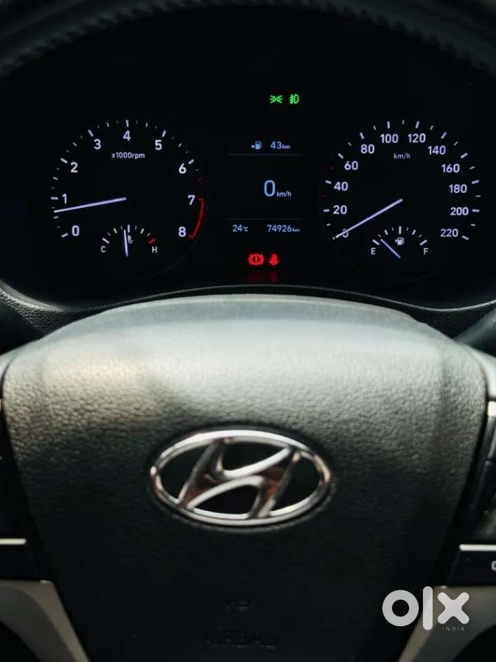 Hyundai Verna Fluidic 1.6 Vtvt Sx Opt, 2017, Petrol