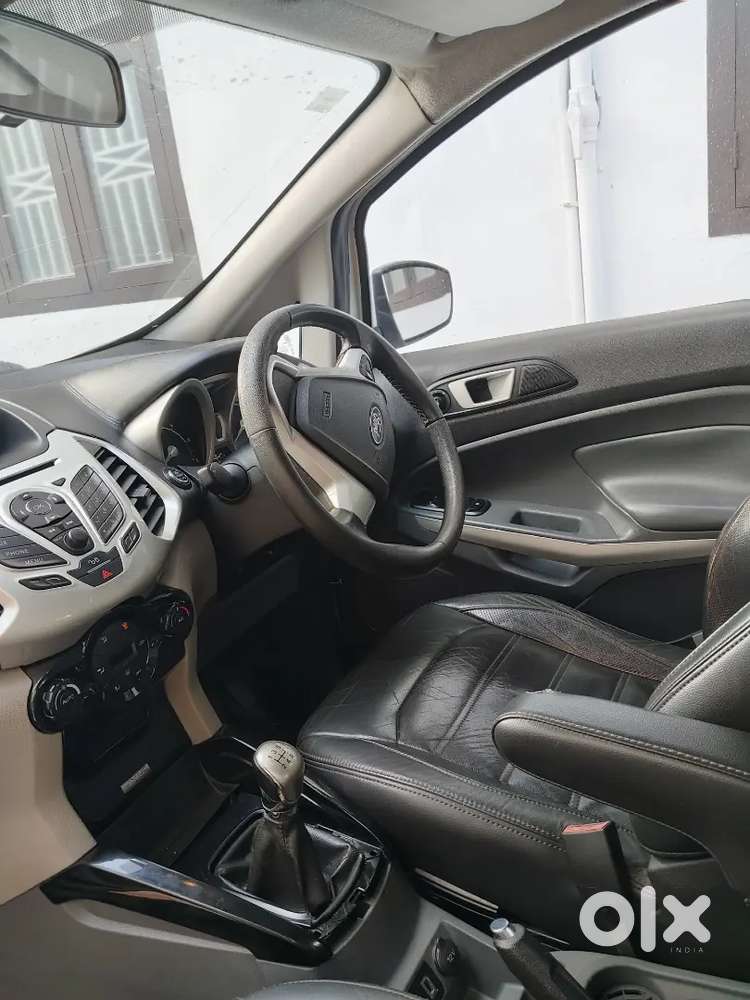Ford Eco-sport Titanium 2013 Well Maintained