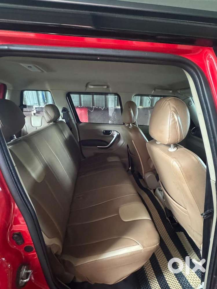 Mahindra Tuv300 Top Model Diesel 2019 August