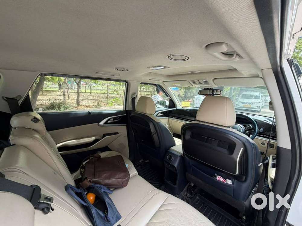 Excellent Condition 2023 Kia Carens Petrol Under Warranty Till 2028
