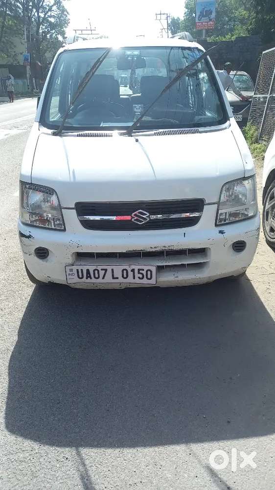 Manual Gear Shift White Color New Insurance For One Year