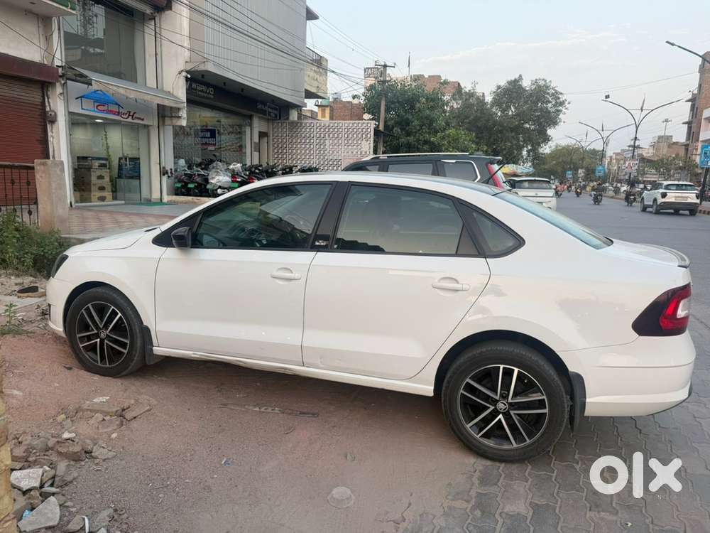 Skoda Rapid Petrol Well Maintained