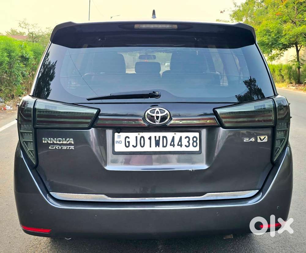 Toyota Innova Crysta 2.4 V 8 Str, 2021, Diesel