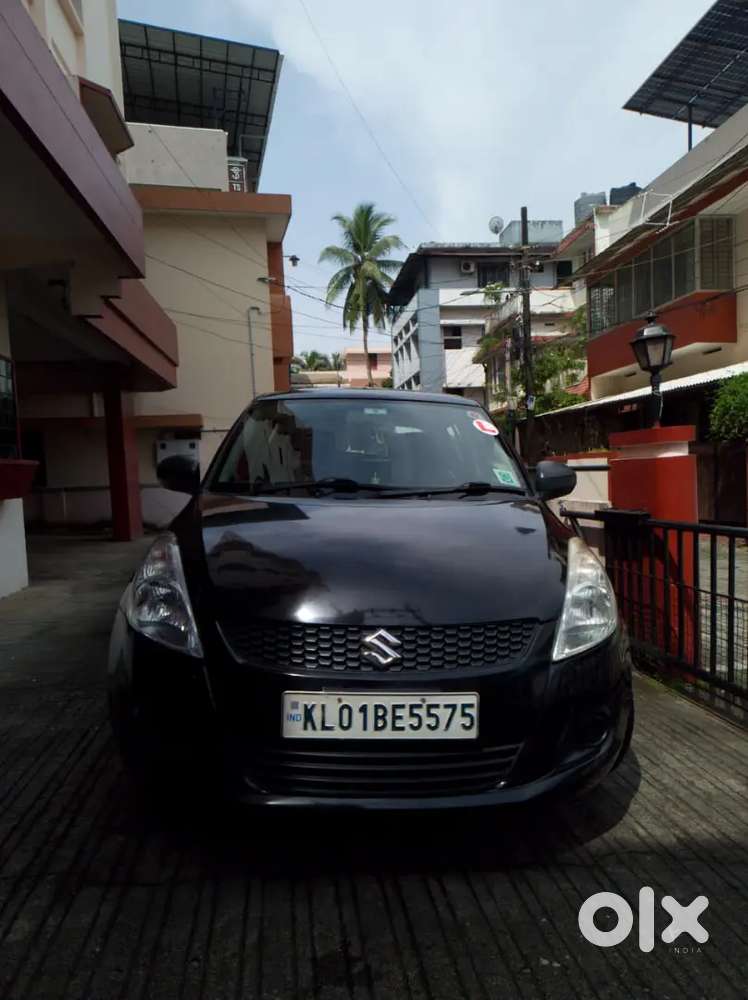 Maruti Suzuki Swift Diesel - 2012  Kl-01  Black