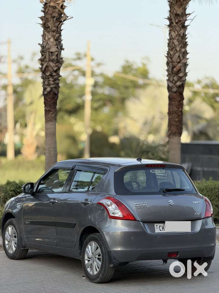 Maruti Suzuki Swift 2018 Zxi Plus, 2015, Petrol