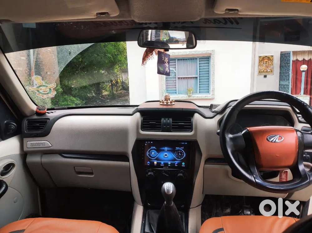 Mahindra Scorpio S4