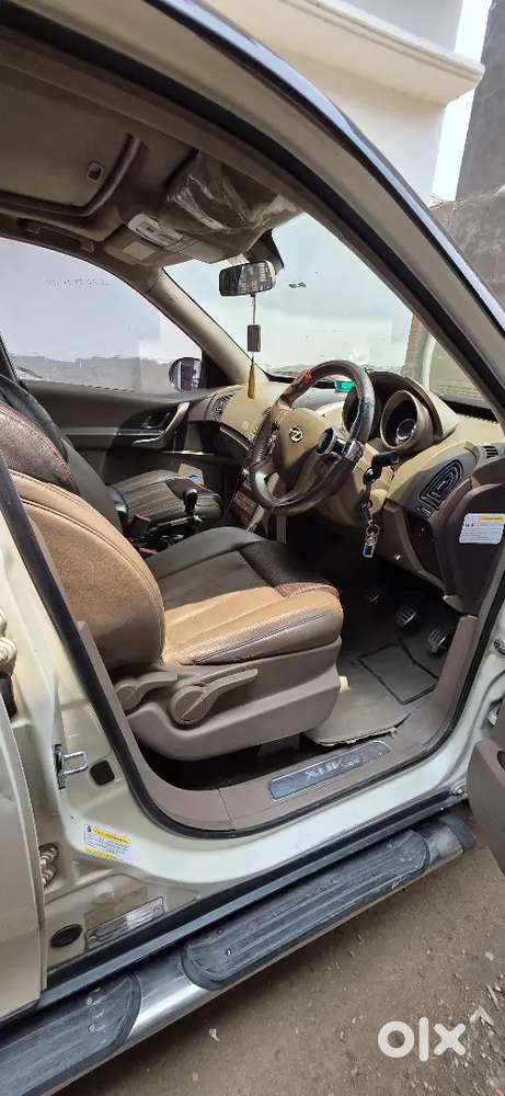 Mahindra Xuv500 2016 Diesel 83000 Km Driven