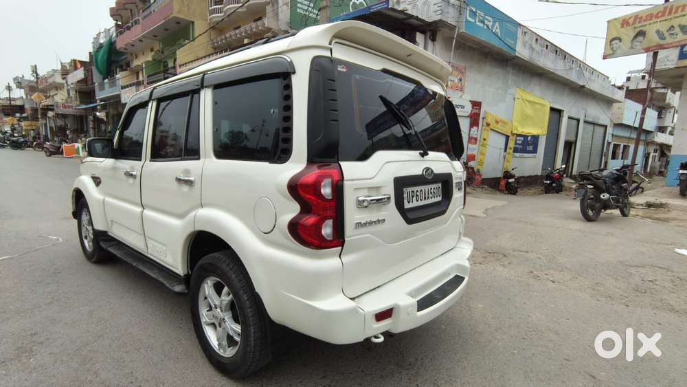 Mahindra Scorpio S8, 2016, Diesel