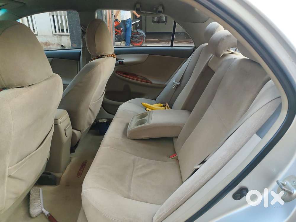 Toyota Corolla Altis G, 2010, Petrol