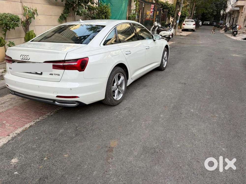 Audi 2022 Petrol Automatic - Superb
