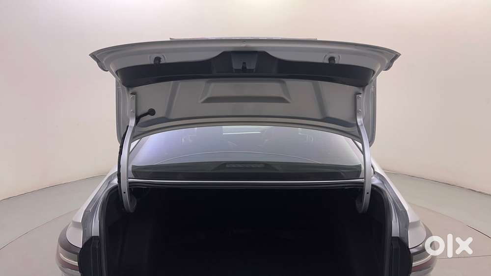 Volkswagen Virtus Highline Plus 1.0 Tsi At, 2023, Petrol