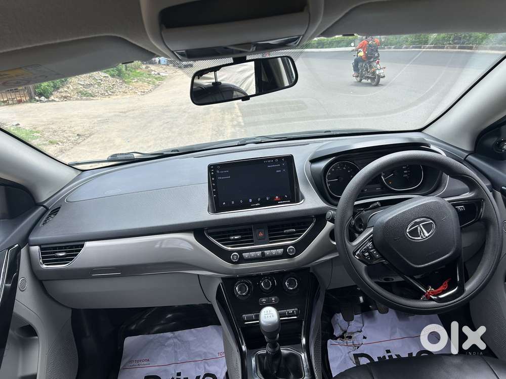 Tata Nexon 1.2 Revotron Xt Plus, 2019, Petrol
