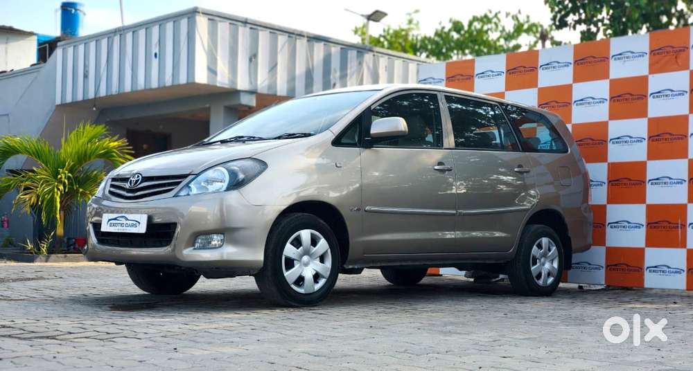Toyota Innova 2004-2011 2.5 G (diesel) 8 Seater Bs Iv, 2009, Diesel