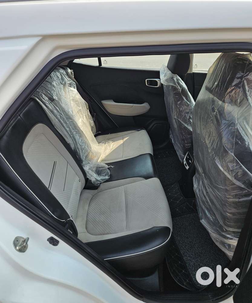 Hyundai Venue 1.5 Crdi Sx (o), 2022, Diesel