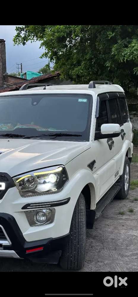 Mahindra Scorpio 2017 Diesel Well Maintained