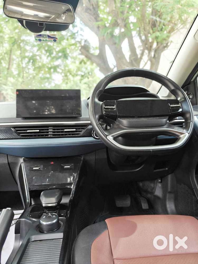 Tata Curvv Crtv Amt, 2025, Petrol