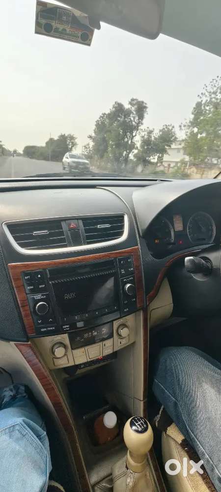 Maruti Suzuki Swift Dzire 2012